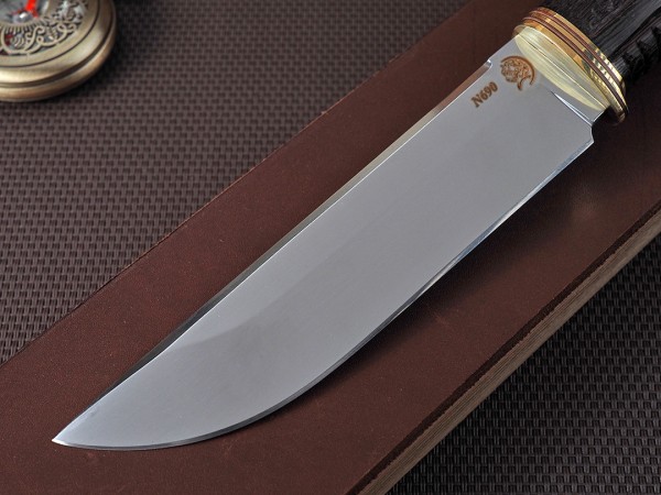 Нож Мангуст, клинок из стали Bohler N690, рукоять дерево венге